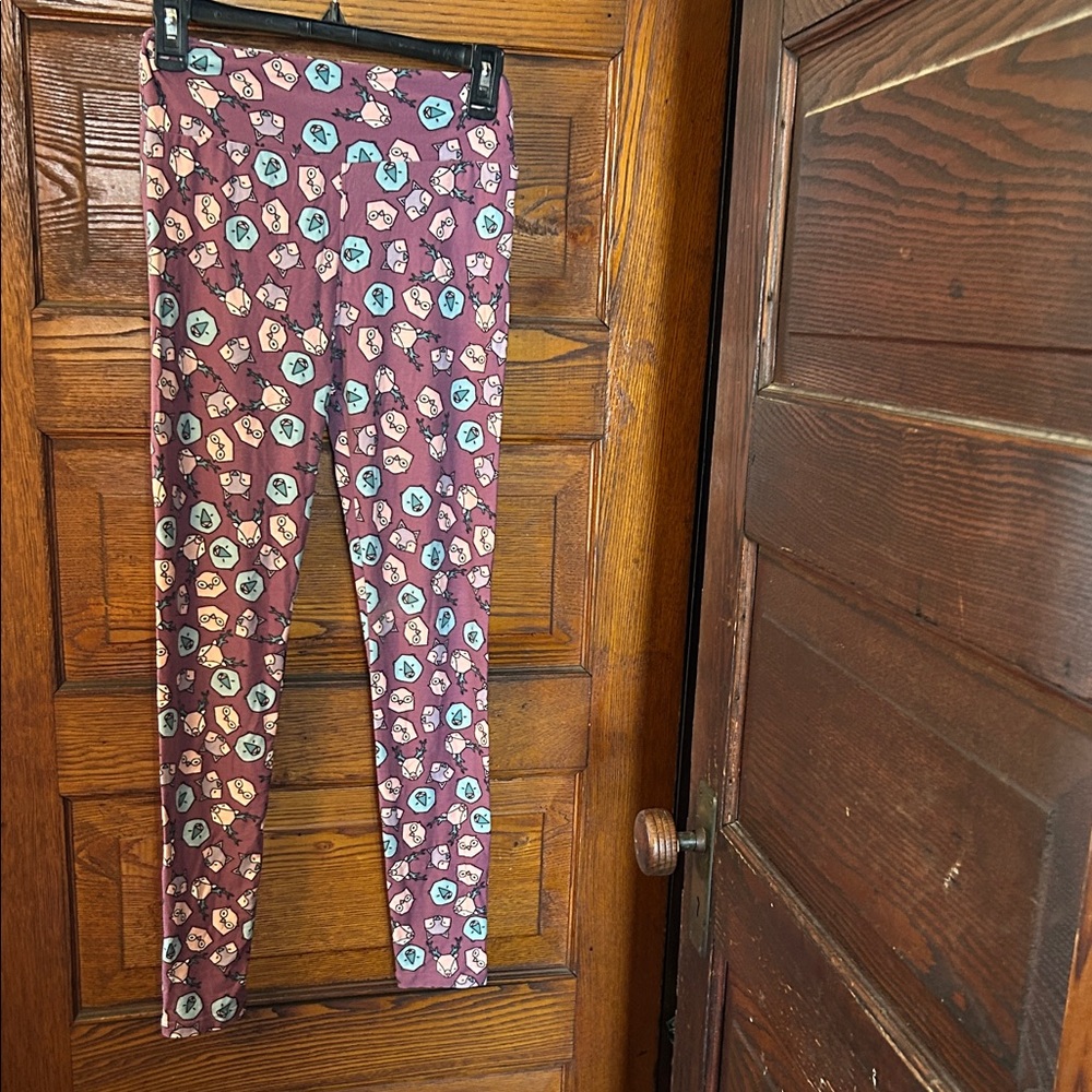 LuLaRoe Leggings in Purple, Blue, pink, and white with cute animals. SUPER SOFT